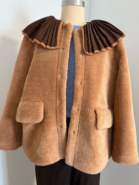 Brown Teddy Jacket with Pleated Peter Pan Collar